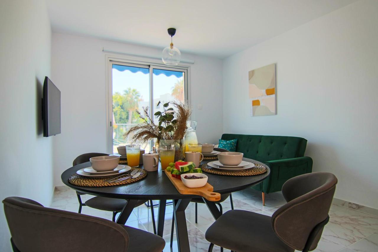 파포스 Phaedrus Living Seaside Luxury Flat Athina 21 아파트 외부 사진
